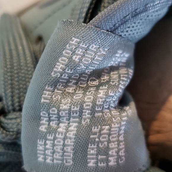 Nike Air Air Force 1 - Picture 9 of 11